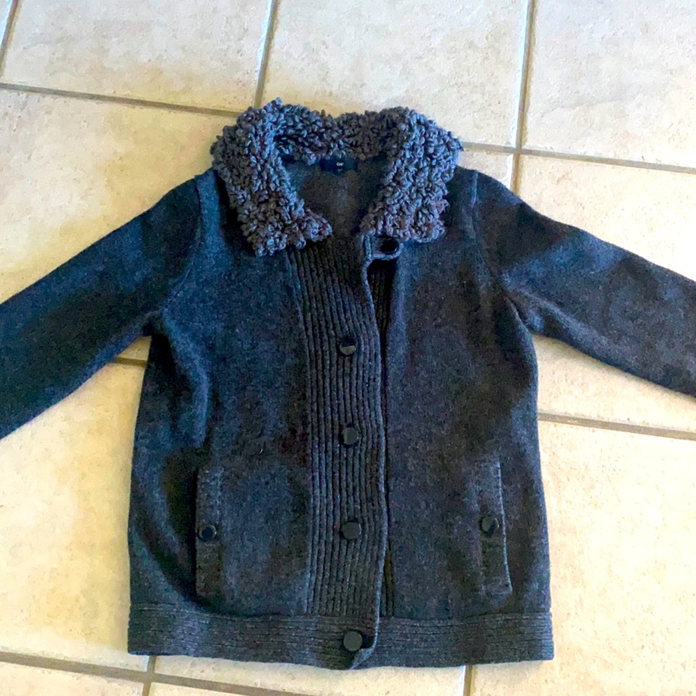 Woman’s Sweater